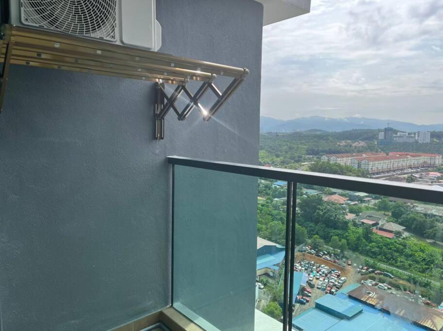 Attractive 3 Bedroom Condo With Pool-D Raudhah Homestay Каджанг Екстериор снимка